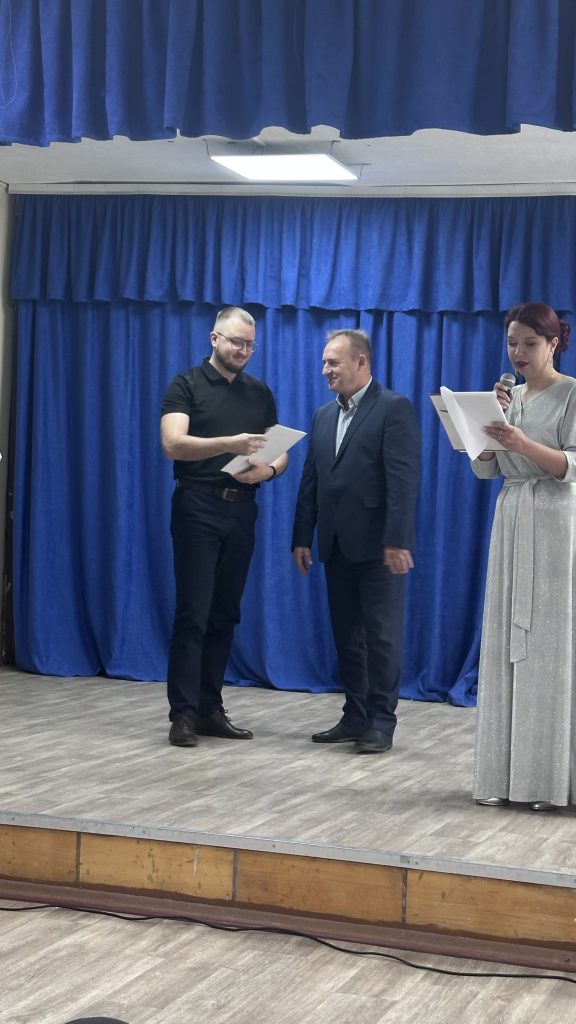 С днем автомобильного и пассажирского городского пассажирского транспорта!