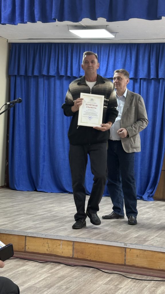 С днем автомобильного и пассажирского городского пассажирского транспорта!