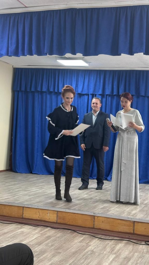 С днем автомобильного и пассажирского городского пассажирского транспорта!